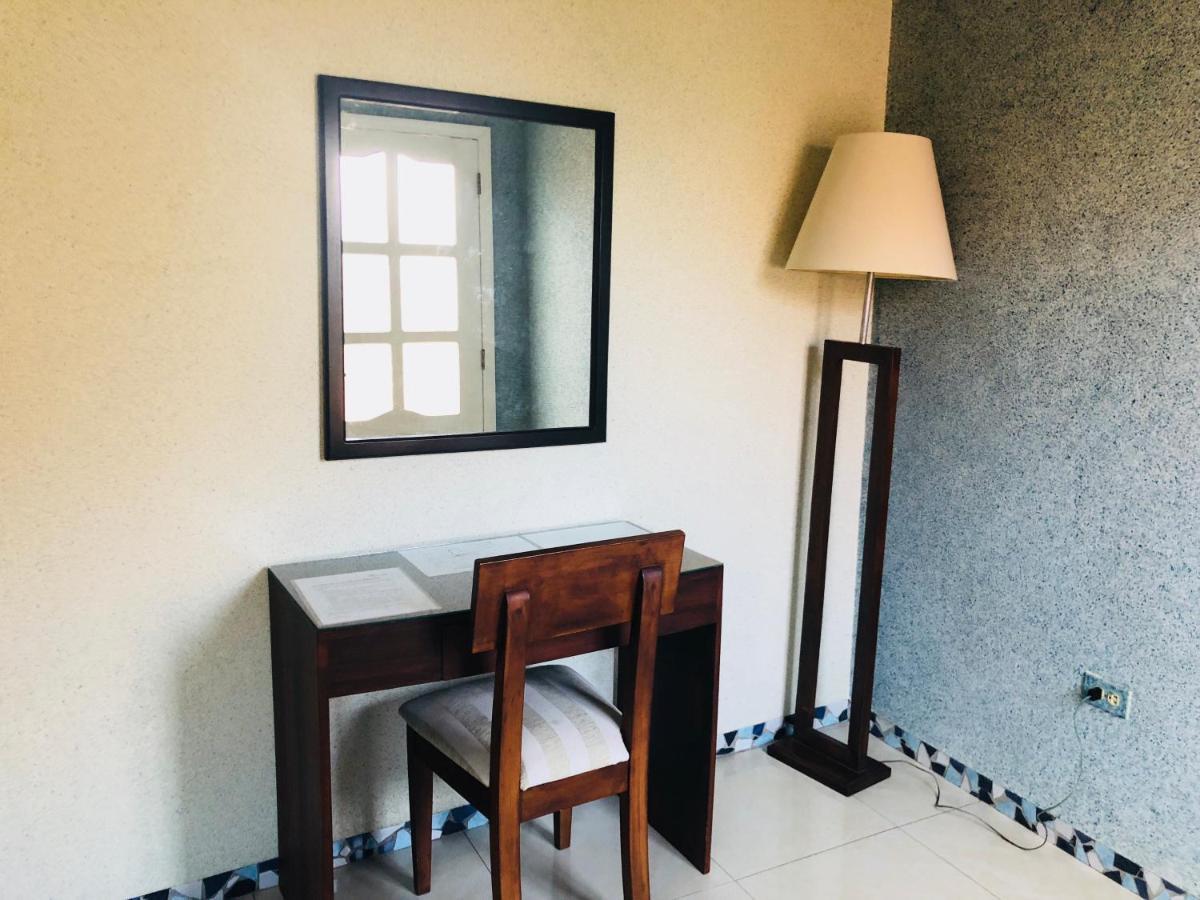 Eco Hotel Katarma Puerto Baquerizo Moreno Kültér fotó