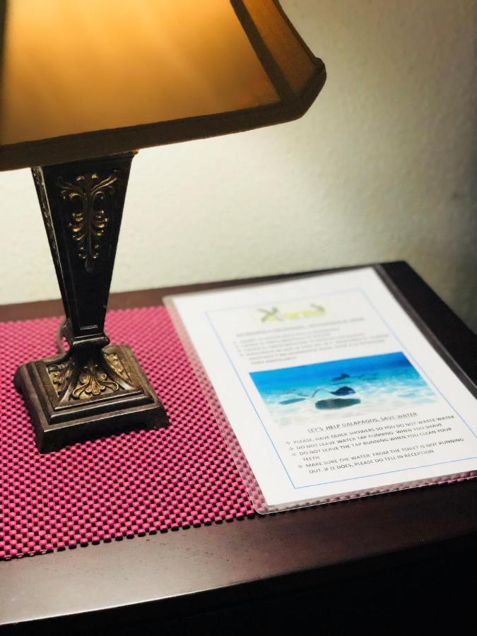 Eco Hotel Katarma Puerto Baquerizo Moreno Kültér fotó