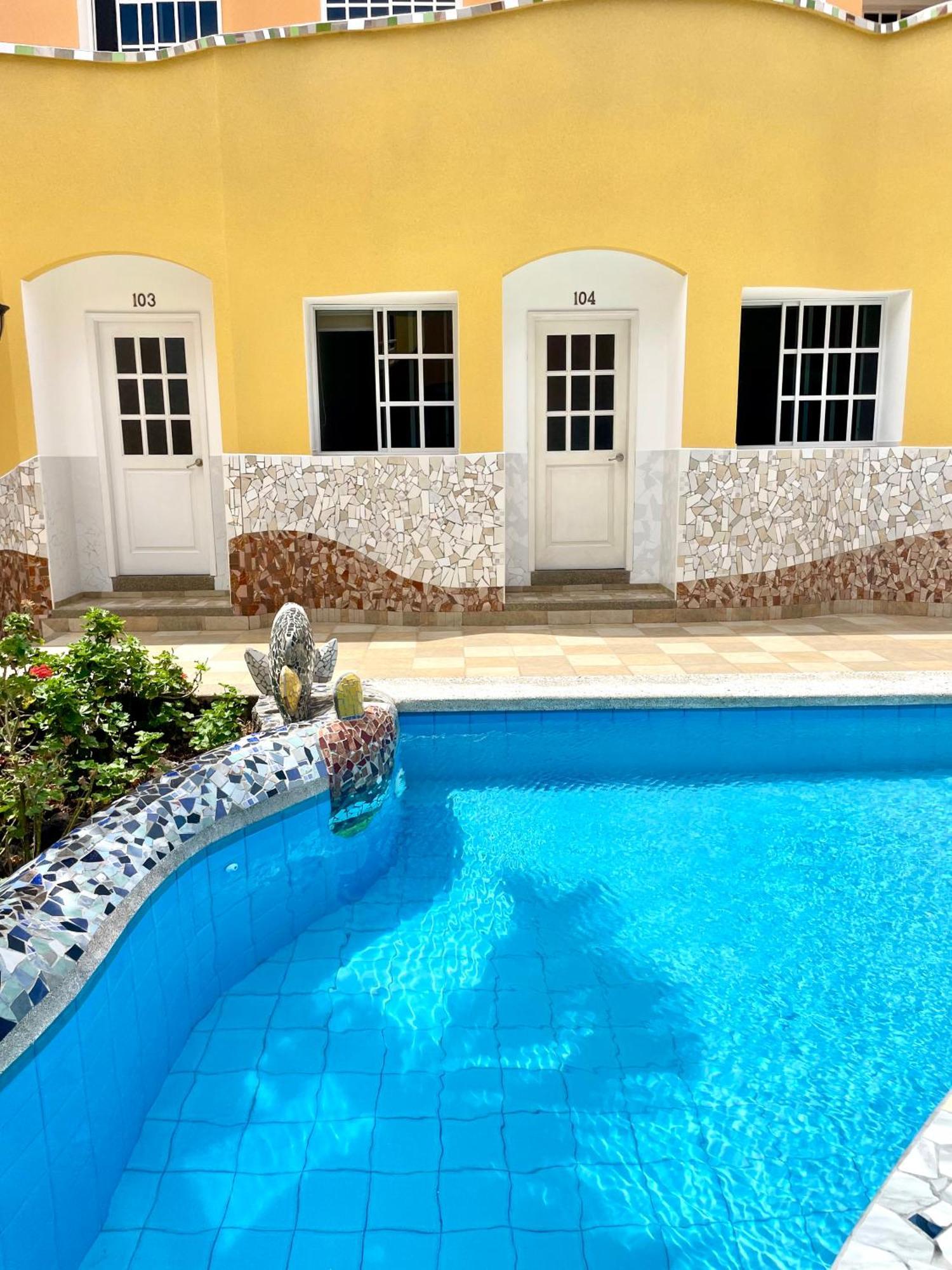 Eco Hotel Katarma Puerto Baquerizo Moreno Kültér fotó